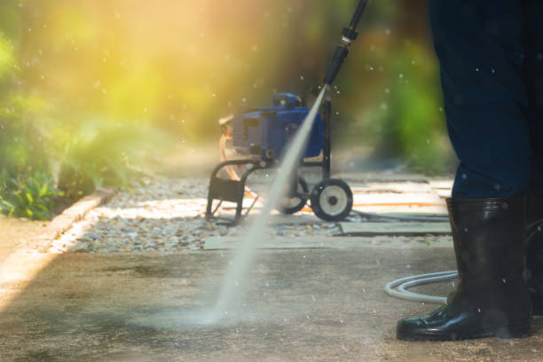 Best Oil Spill Cleanup  in Adel, IA